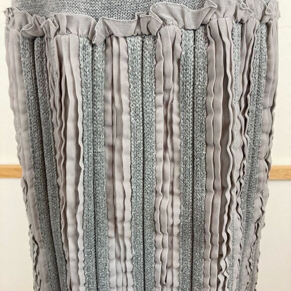 Calvin Klein knit & pleated chiffon dress w/ lace & surplice neckline🔥 - Picture 6 of 10